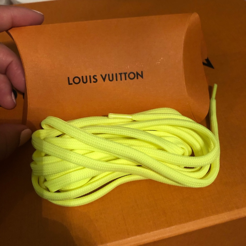 💛Louis Vuitton Neón Yellow Shoe Laces💛